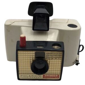 Vintage Polaroid Swinger Model 20 Instant Film Camera